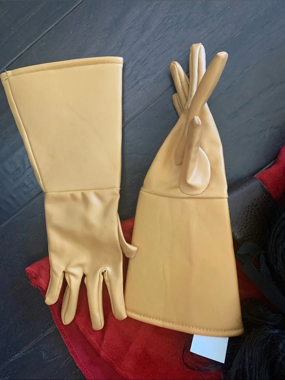 Disney boys Gaston costume size 7/8